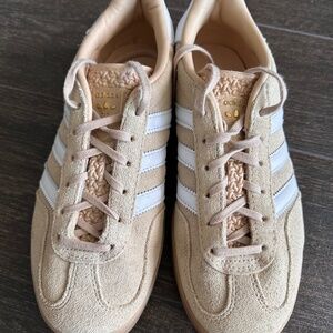 Adidas gazelle